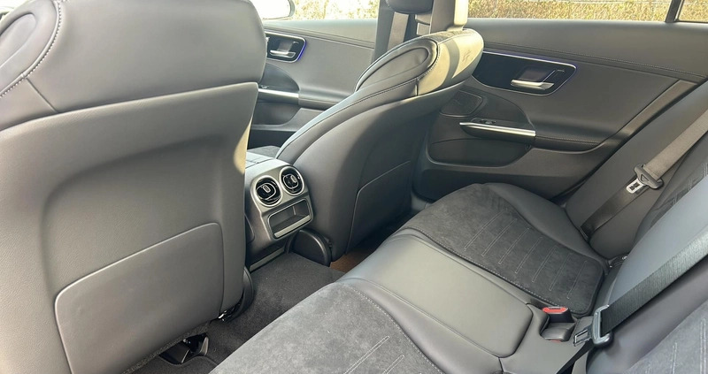 Mercedes-Benz Klasa C cena 289899 przebieg: 5, rok produkcji 2023 z Piaseczno małe 121